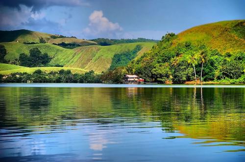 Selain Raja Ampat, Ini Dia 5 Destinasi Alternatif di Jayapura